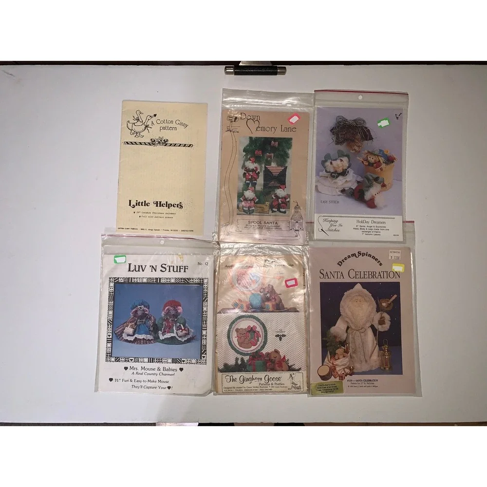 Vintage Christmas‎ Sewing Pattern Lot Santa Reindeer Mice Bears Ornaments 6pc